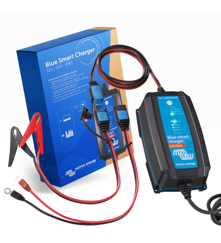 Blue Smart IP65 Charger 12/10 + DC connector